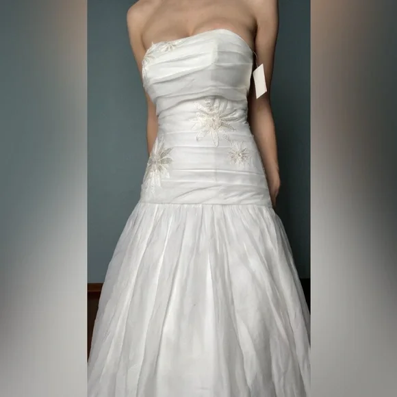 2 sunflower embroidery crepe pleated train mermaid trumpet wedding dress Galina - Picture 6 of 9